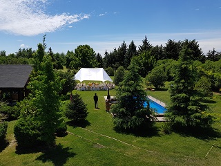 a todo evento chile santiago region metropolitana Atodoevento, Arriendo de Mesas, Arriendo de Sillas, Arriendo de Vajilla, Arriendo de Cristaleria y Cuchillería para Eventos 12 carpa araña