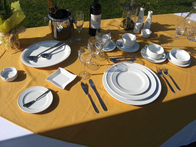 a todo evento chile santiago region metropolitana Atodoevento, Arriendo de Mesas, Arriendo de Sillas, Arriendo de Vajilla, Arriendo de Cristaleria y Cuchillería para Eventos 7