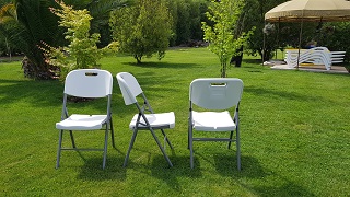 a todo evento chile santiago region metropolitana Atodoevento, Arriendo de Mesas, Arriendo de Sillas, Arriendo de Vajilla, Arriendo de Cristaleria y Cuchillería para Eventos Silla Premium